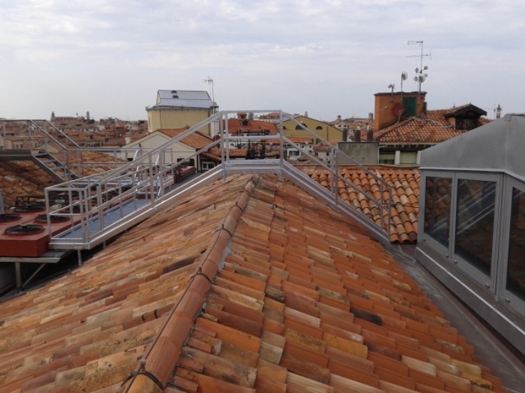 Scala in acciaio realizzata da Ceoldo — foto 32