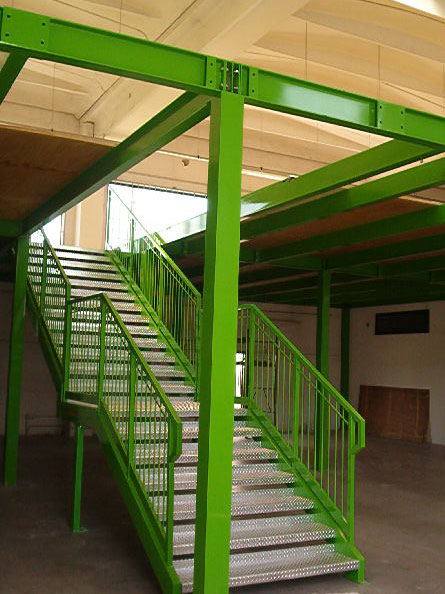Scala in acciaio realizzata da Ceoldo — foto 7