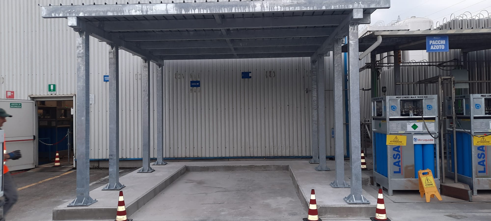 Tettoia o pergola in acciaio realizzata da Ceoldo — foto 28