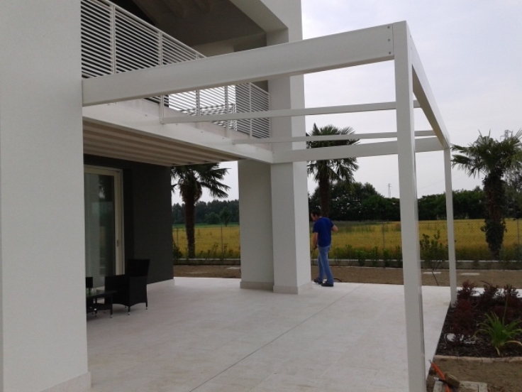 Tettoia o pergola in acciaio realizzata da Ceoldo — foto 9